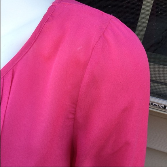 3/$15 Charming Charley Pink Peasant Blouse - Picture 4 of 5